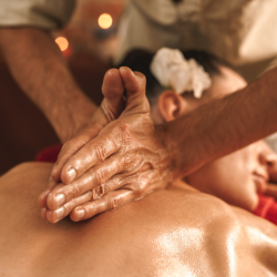 Massage ayurvedique