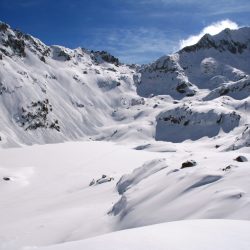 BALCON DES ENCANTATS Gui Pyrénées neige