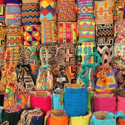 La Colombie à travers l'amazonie, les Andes et les Caraïbes bags-3877599_960_720