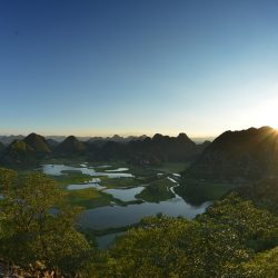 3698 - Sur la route du Thé, du Yunnan à Pékin - 1