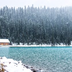 Schneebedeckter See Saguenay