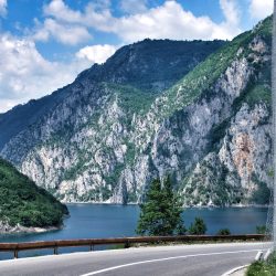 TURISMO SOLIDARIO EN MONTENEGRO