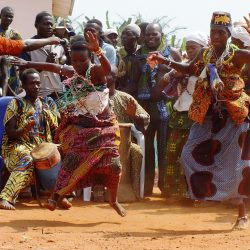 3550 - Bénin entre Monts et Merveilles - 1